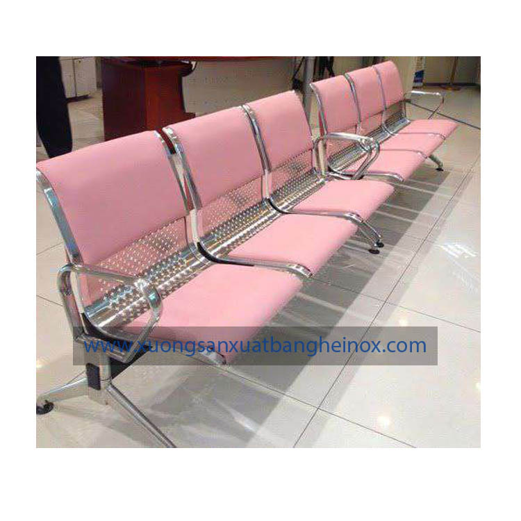 Ban-ghe-inox-la-san-pham-ben-dep